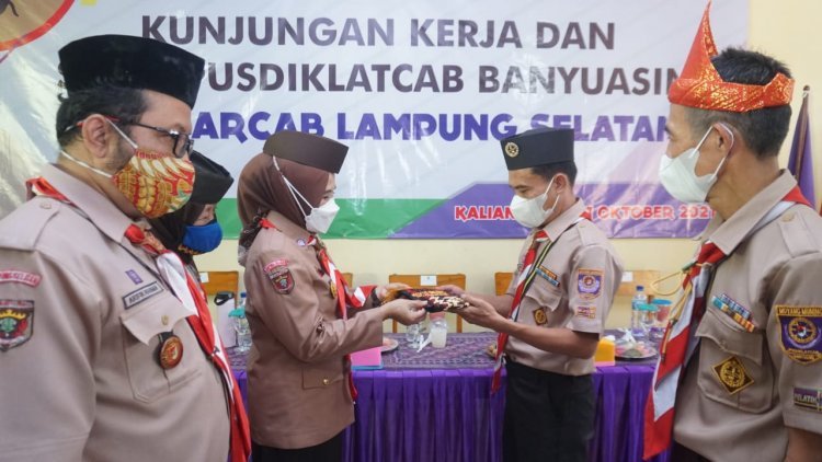 Kunjungan Kerja Hj. Winarni Nanang Ermanto Pada acara  Studi Pusdiklatcab Banyuasin di Kwarcab Lampung Selatan