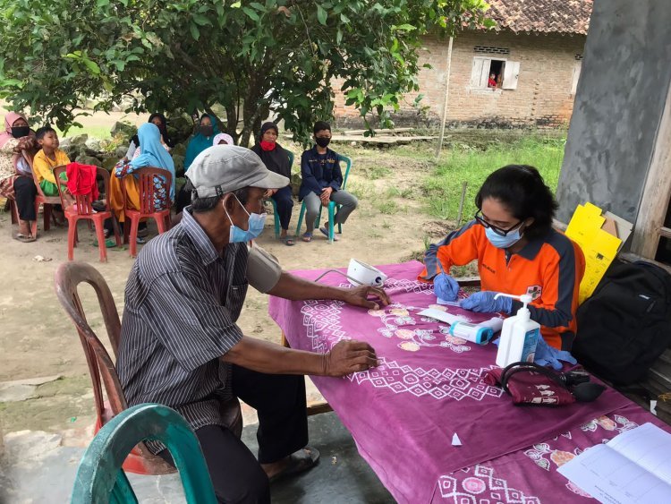 Vaksinasi Lansia di Kecamatan Jati Agung