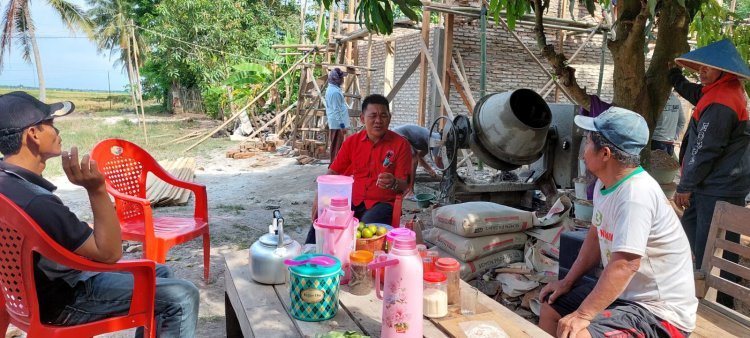 Suhar Pujianto Tinjau Bedah Rumah di Palas