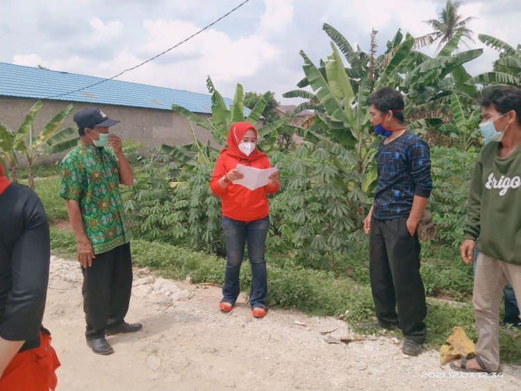 Kegiatan Anggota Fraksi PDI Perjuangan Kabupaten Lampung Selatan Rosdiana,silaturahmi dan  berbagi, jumat berkah bersama srikandi jati agung, mengunjungi jalan di dusun mekarsari, dan mengunjungi adik adibah, adik fera, dan adik vita (pembinaan anak stunting) ,juga mengunjungi smp IT (islam terpadu).