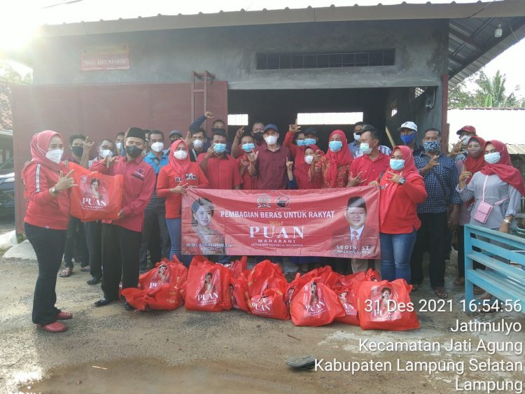 Pembagian Beras untuk Rakyat Mbak Puan Maharani Di Kabupaten Lampung Selatan