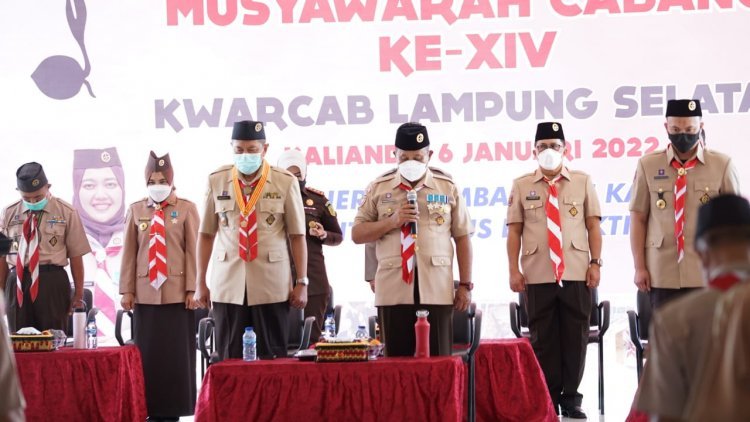 Bupati sekaligus Ketua Majelis Pembimbing Kwartir Cabang Gerakan Pramuka Lampung Selatan H. Nanang Ermanto membuka Musyawarah Cabang (Muscab) ke-XIV Kwartir Cabang Gerakan Pramuka Lampung Selatan.