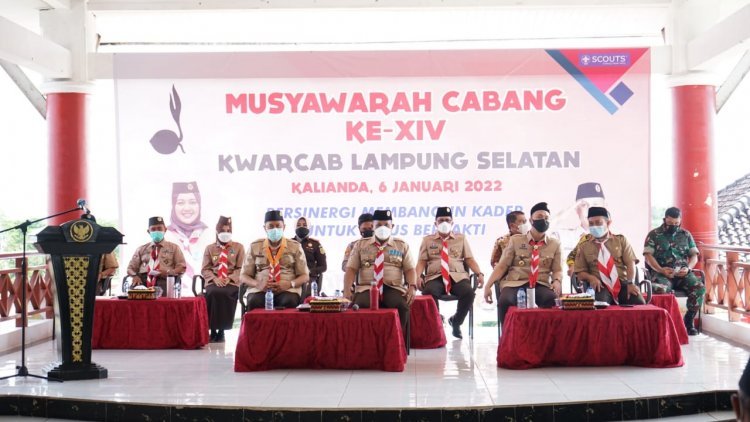 Bupati sekaligus Ketua Majelis Pembimbing Kwartir Cabang Gerakan Pramuka Lampung Selatan H. Nanang Ermanto membuka Musyawarah Cabang (Muscab) ke-XIV Kwartir Cabang Gerakan Pramuka Lampung Selatan.