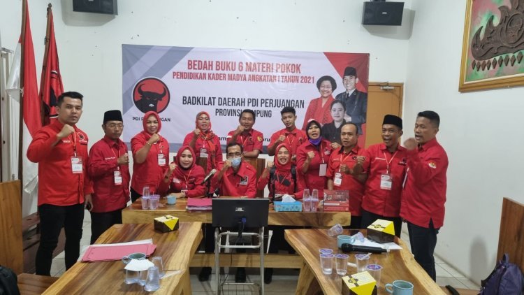 Bedah Buku 6 Materi Pokok Pendidikan Kader Madya angkatan tahun 2021