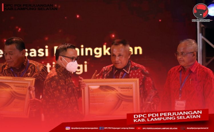 Bupati Lampung Selatan H. Nanang Ermanto Menerima Realisasi Belanja Terbaik dari Mendagri