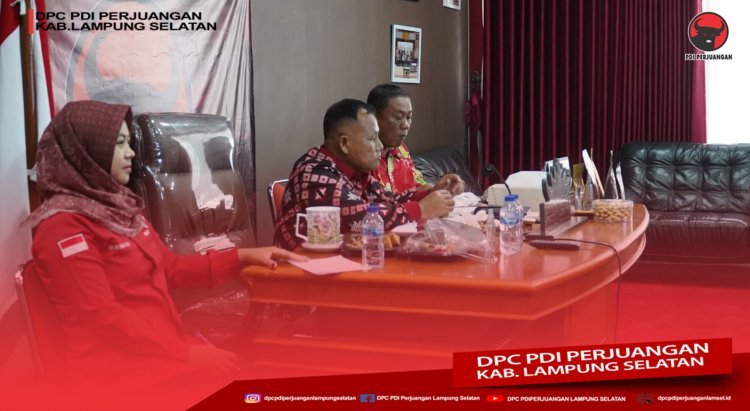 Ketua DPC PDI Perjuangan Lamsel Ikuti Pembekalan Anti Korupsi Partai Politik oleh KPK RI Secara Virtual.