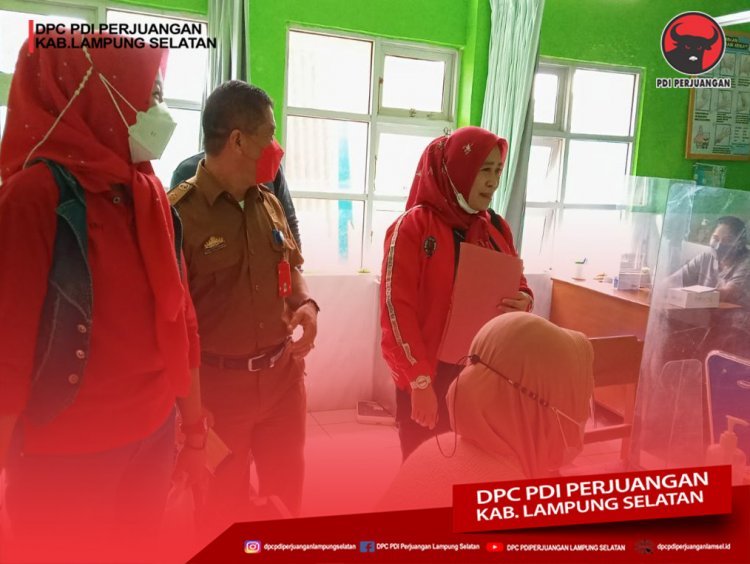 Kunjungan Anggota DPRD Fraksi PDI Perjuangan Kabupaten Lampung Selatan ibu Asmara di Puskesmas Rawat Inap Kecamatan Tanjung Bintang