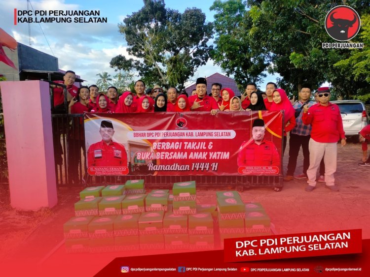 Momentum Ramadhan 1444 H BBHAR DPC PDI Perjuangan Kabupaten Lampung Selatan Berbagi Takjil