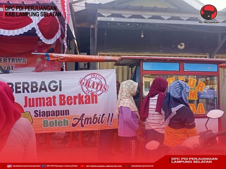 Caleg Dapil Satu Tati Yuliana Menggelar Jum'at Berkah, Bagi Sarapan Gratis Kepada Masyarakat