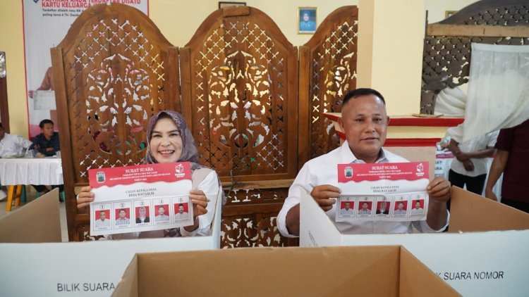 Ketua DPC PDI Perjuangan Kabupaten Lampung Selatan H. Nanang Ermanto Berikan Hak Suaranya di Kontestasi PIKADES 2023