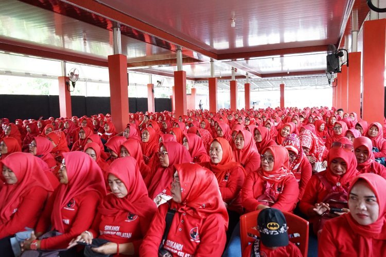 Rapat Koordinasi Srikandi Pdi Perjuangan Lampung Selatan Dalam Rangka Pemenangan Calon Presiden Republik Indonesi Ganjar Pranowo