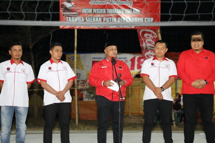 Ketua DPC PDI Perjuangan Kabupaten Lampung Selatan Buka Turnamen Bola Volly TMP Lamsel Cup 2023