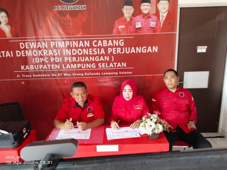 Jelang Pilkada, DPC PDI Perjuangan Lampung Selatan Mengikuti Rakoor Secara Virtual Bersama DPD PDIP Lampung