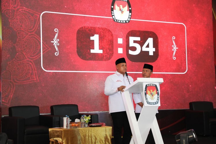 Debat Perdana Pilkada Lamsel, Paslon Nanang-Antoni Tampil Baik Kuasai Seluruh Materi 